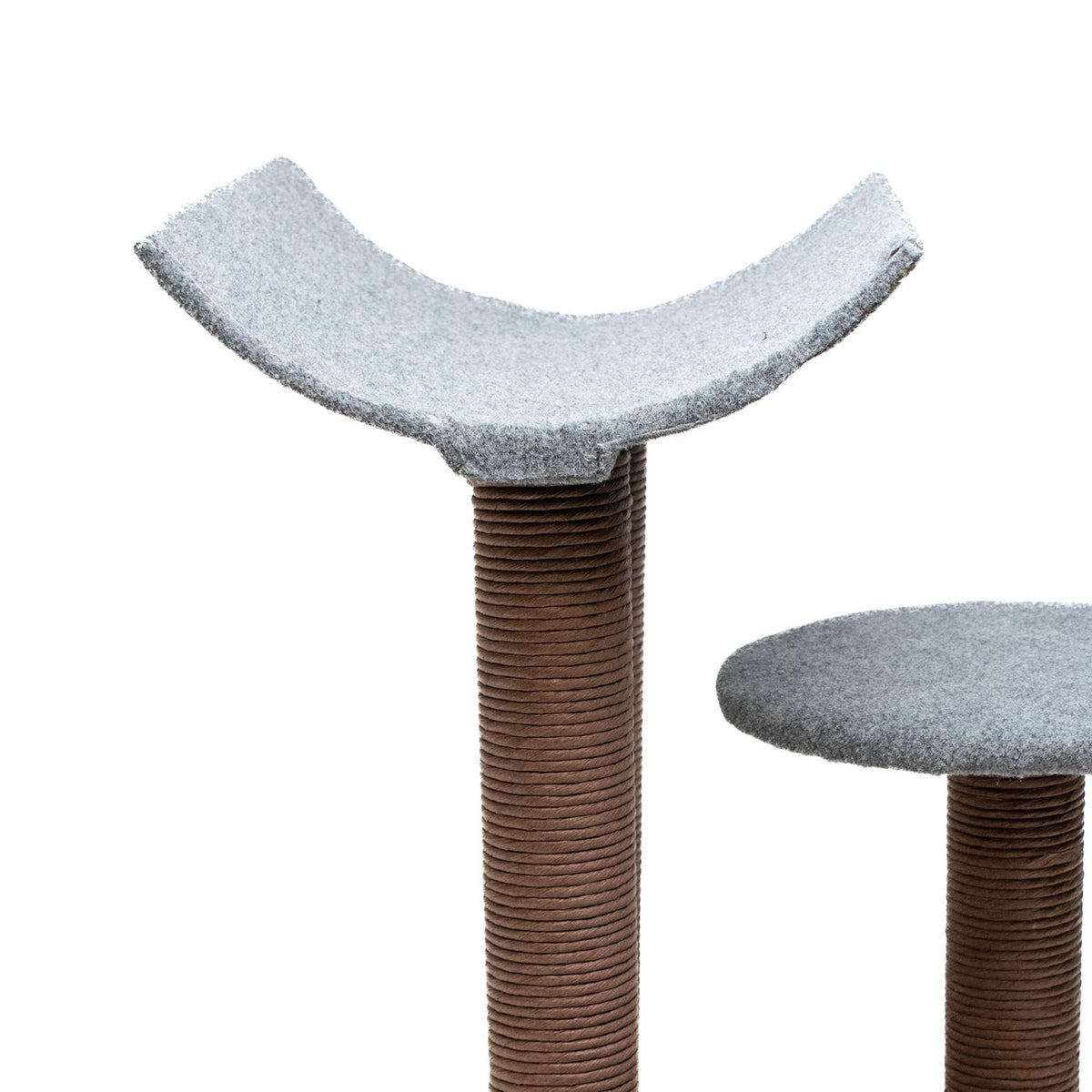 AQPET FRIENDS Tiragraffi Lisbon - 58CM Grigio Per Gatti Gioco Gatto Relax E Divertimento Gioco